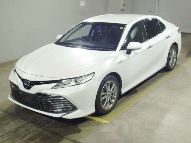 TOYOTA CAMRY — фото