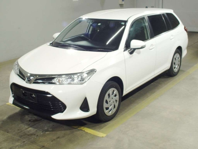 TOYOTA COROLLA — фото