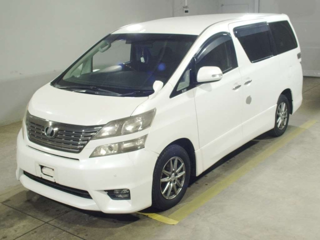 TOYOTA VELLFIRE — фото