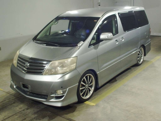 TOYOTA ALPHARD — фото