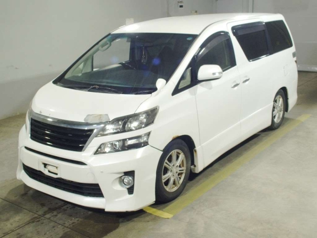 TOYOTA VELLFIRE — фото