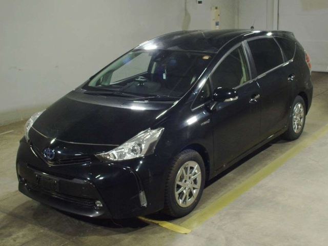 TOYOTA PRIUS — фото