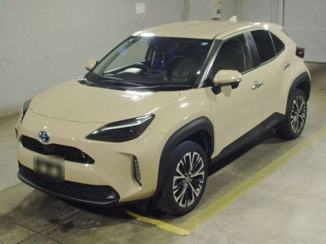 TOYOTA YARIS — фото