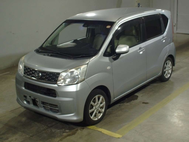 DAIHATSU MOVE — фото