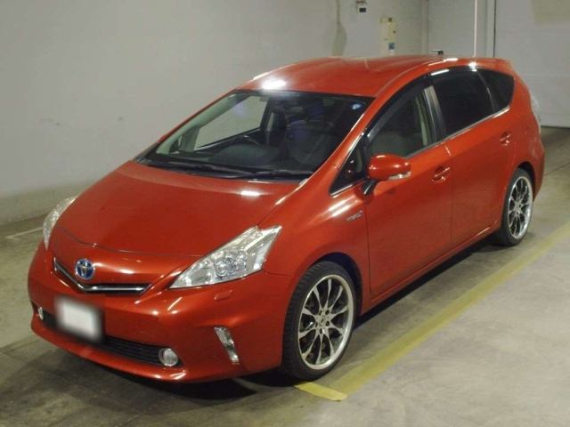 TOYOTA PRIUS — фото
