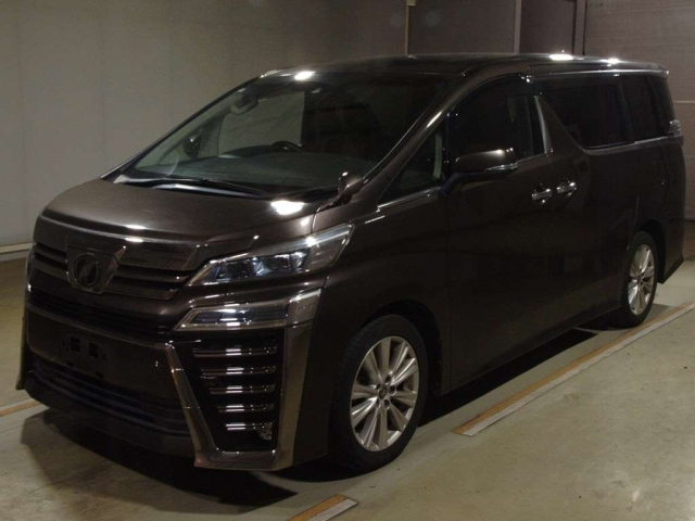 TOYOTA VELLFIRE — фото