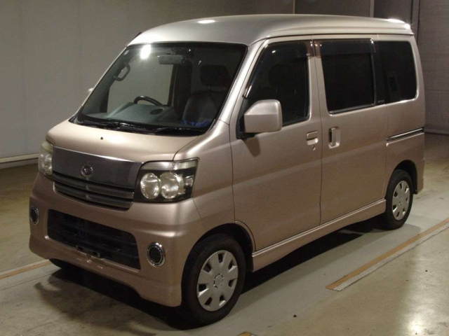 DAIHATSU ATRAI — фото