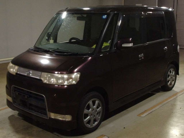 DAIHATSU TANTO — фото