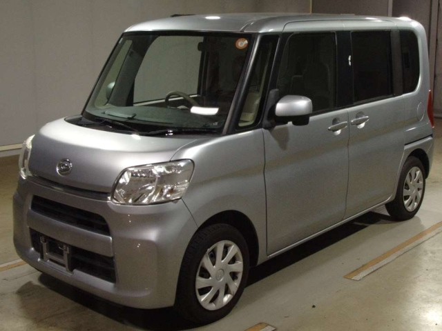 DAIHATSU TANTO — фото