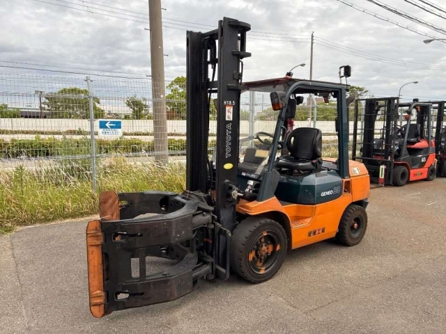 TOYOTA FORKLIFT — фото
