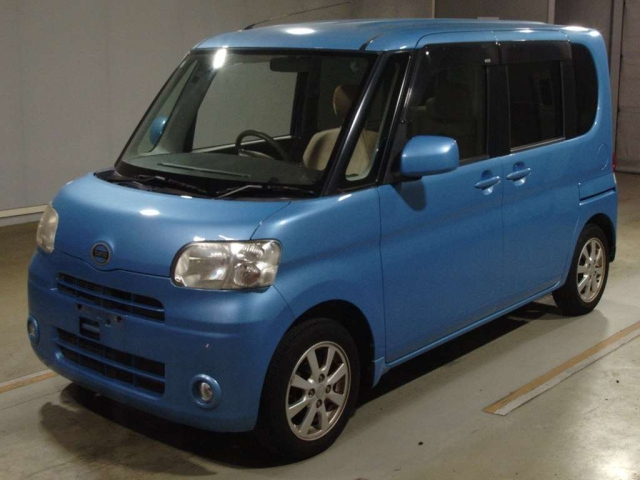 DAIHATSU TANTO — фото