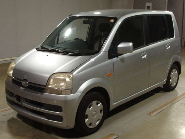 DAIHATSU MOVE — фото