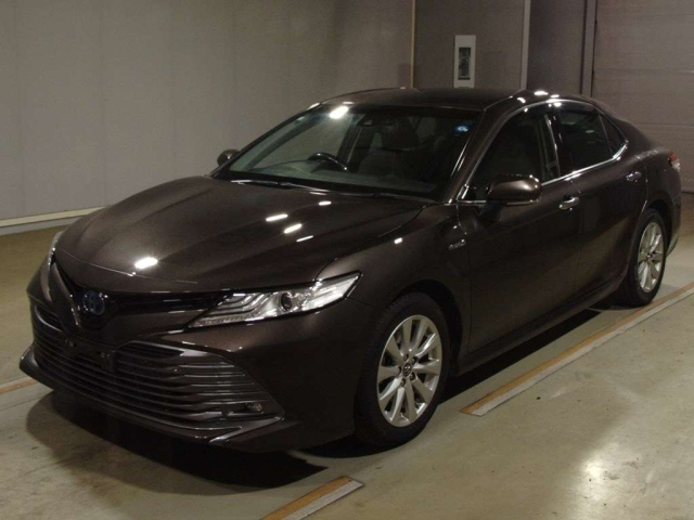 TOYOTA CAMRY — фото