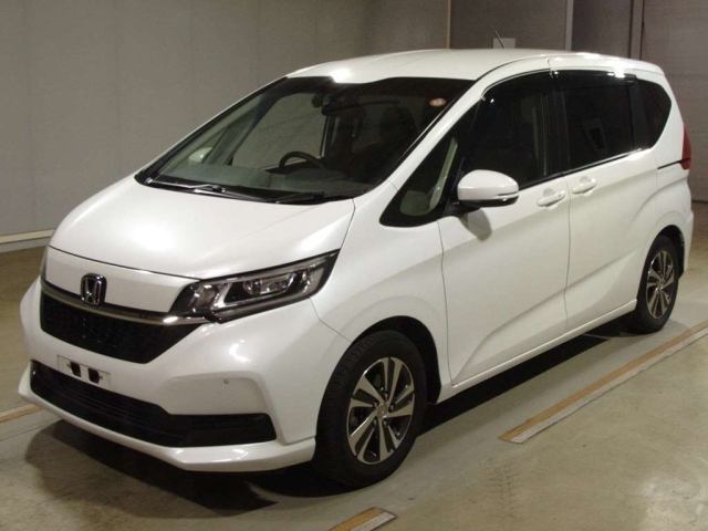 HONDA FREED — фото