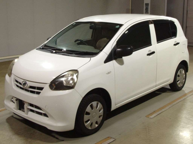 DAIHATSU MIRA — фото