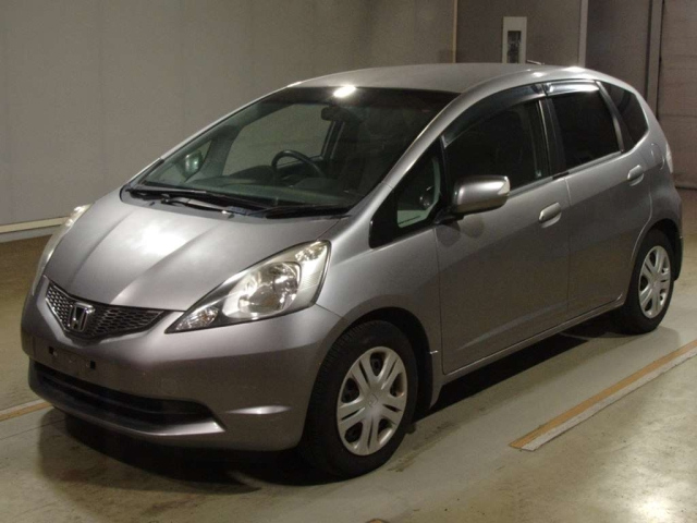 HONDA FIT — фото