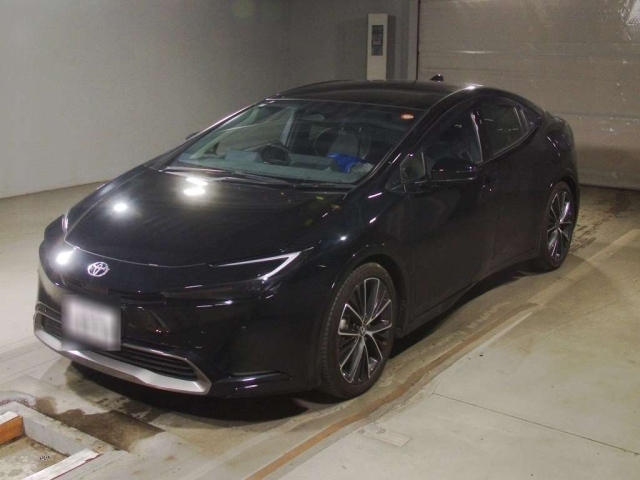 TOYOTA PRIUS — фото