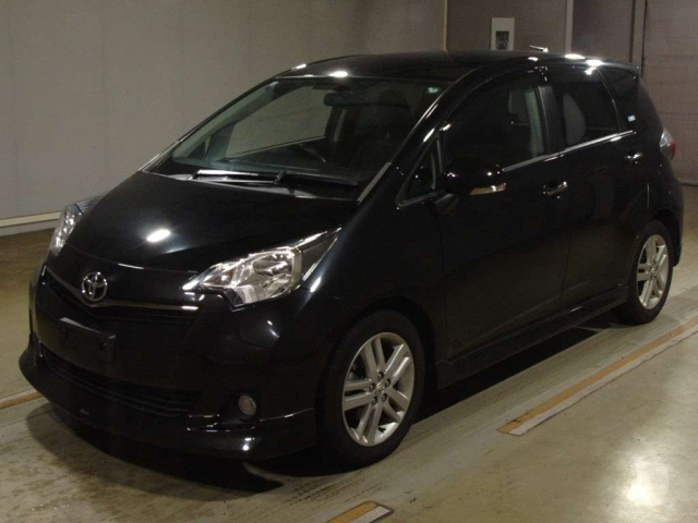 TOYOTA RACTIS