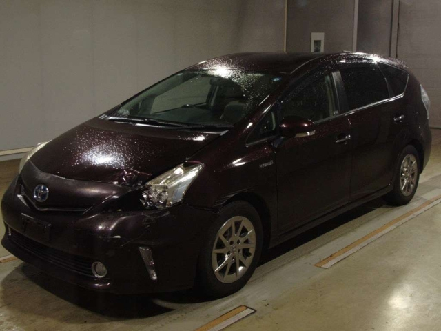 TOYOTA PRIUS — фото