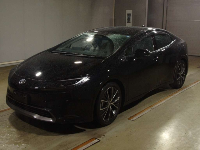 TOYOTA PRIUS — фото