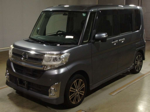 DAIHATSU TANTO — фото