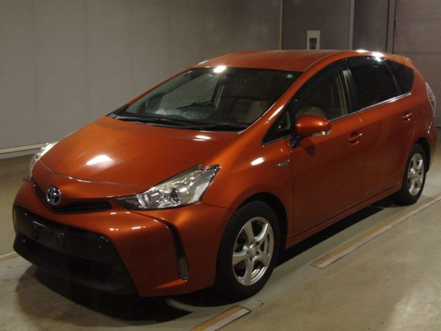 TOYOTA PRIUS — фото