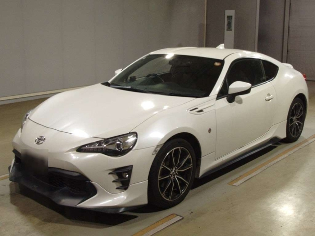 TOYOTA 86