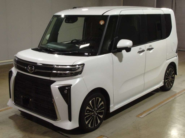 DAIHATSU TANTO — фото