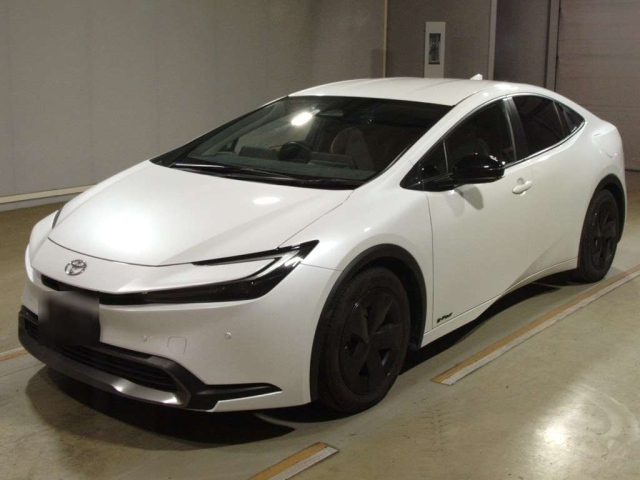 TOYOTA PRIUS — фото