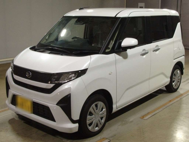 DAIHATSU MOVE — фото