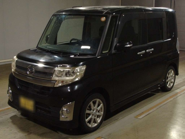 DAIHATSU TANTO — фото