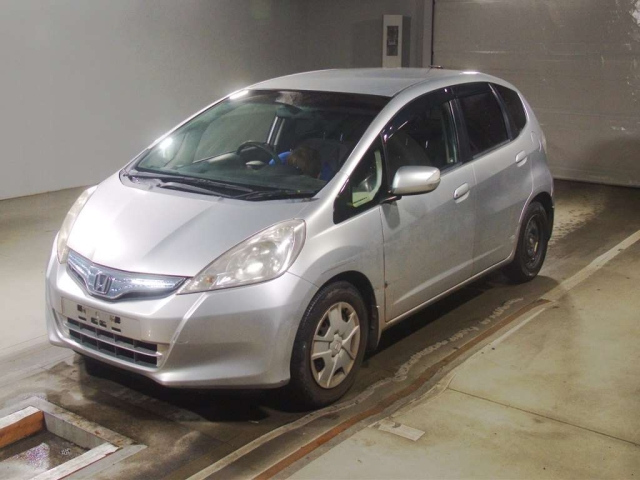 HONDA FIT — фото
