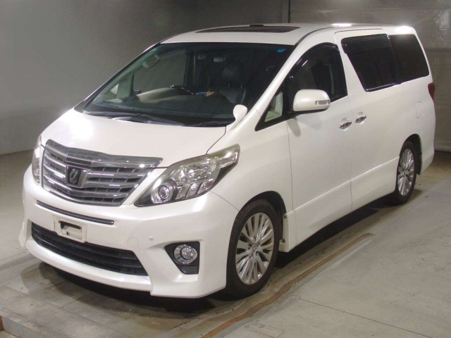 TOYOTA ALPHARD — фото