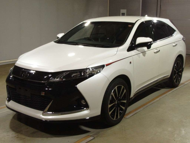 TOYOTA HARRIER — фото