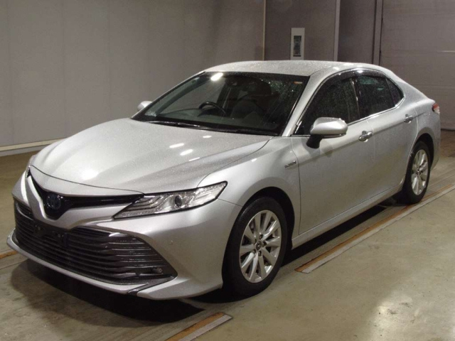 TOYOTA CAMRY — фото