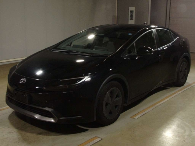 TOYOTA PRIUS — фото