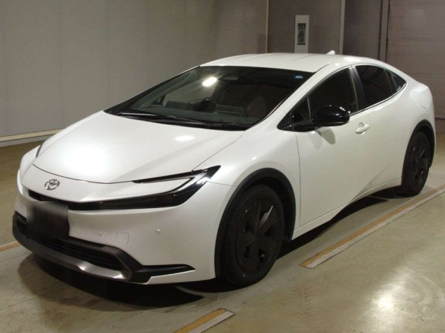 TOYOTA PRIUS — фото