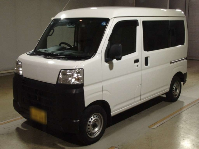 TOYOTA PIXIS — фото