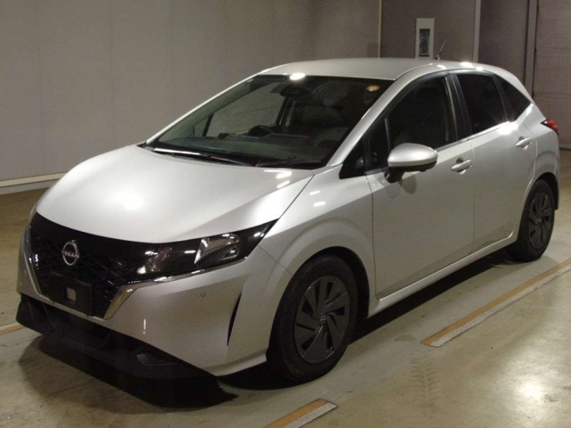 NISSAN NOTE — фото