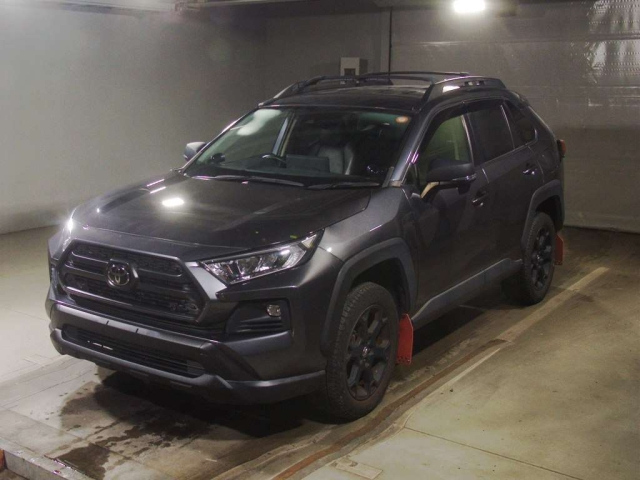TOYOTA RAV4 — фото