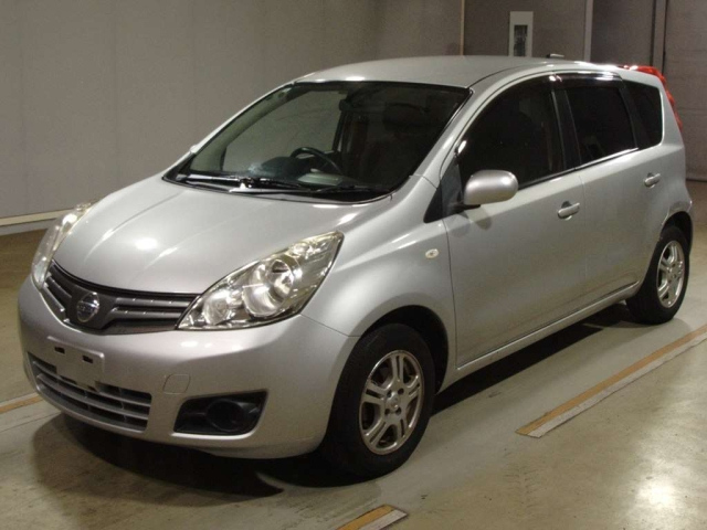 NISSAN NOTE — фото