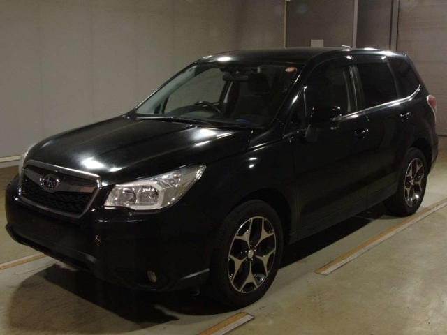 SUBARU FORESTER — фото