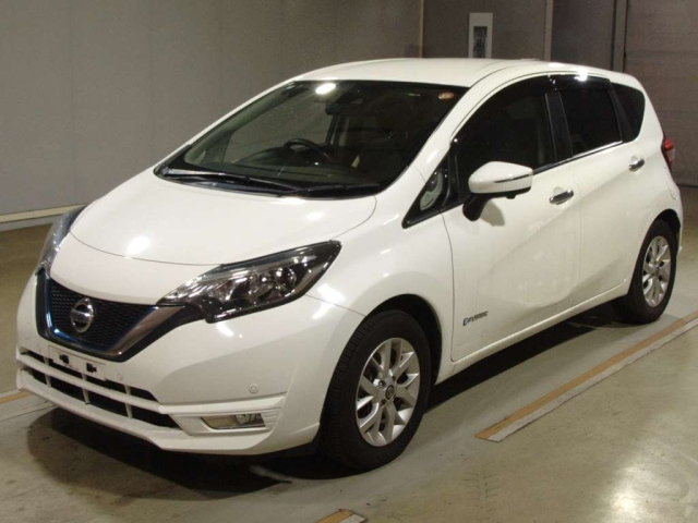 NISSAN NOTE — фото