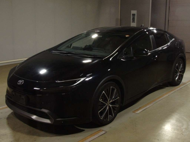 TOYOTA PRIUS — фото