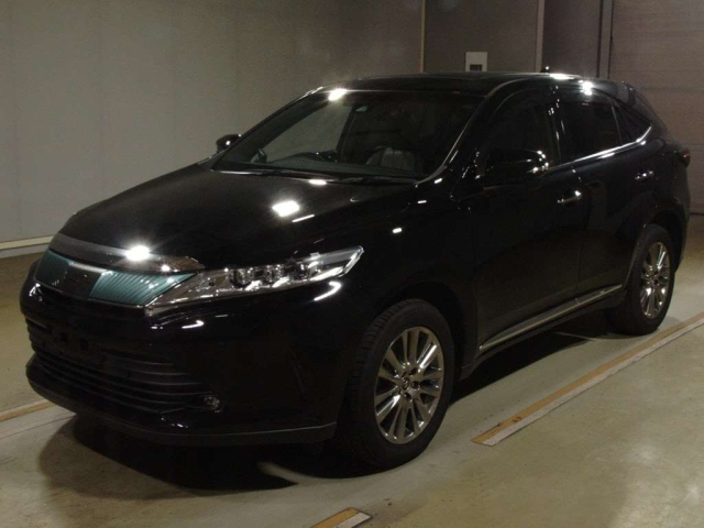 TOYOTA HARRIER — фото