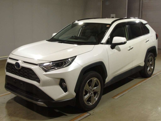 TOYOTA RAV4 — фото