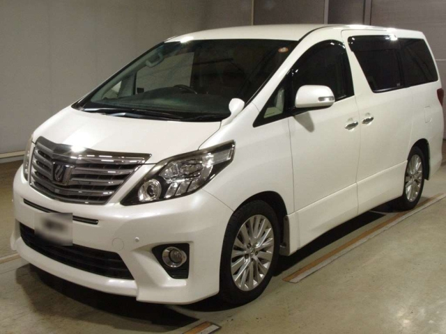 TOYOTA ALPHARD — фото