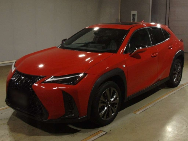 LEXUS UX — фото