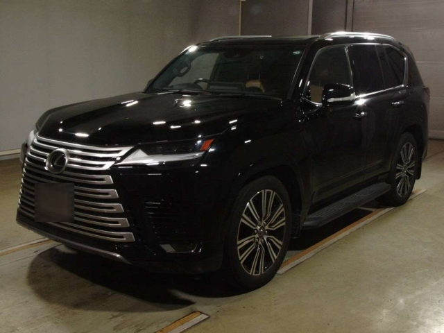 LEXUS LX — фото