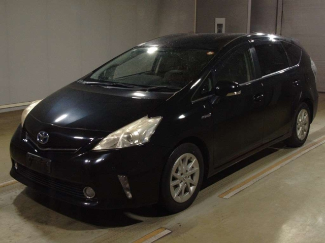 TOYOTA PRIUS — фото